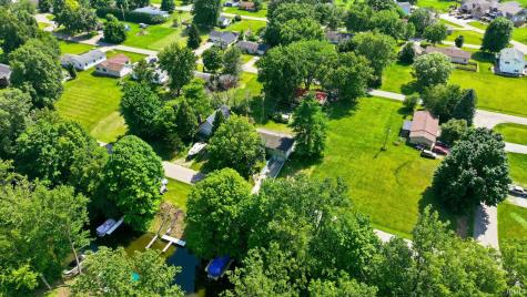 11179 N Wawasee Circle E Circle Cromwell IN 46732