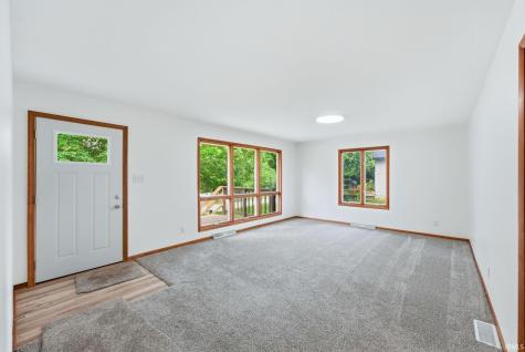 11179 N Wawasee Circle E Circle Cromwell IN 46732