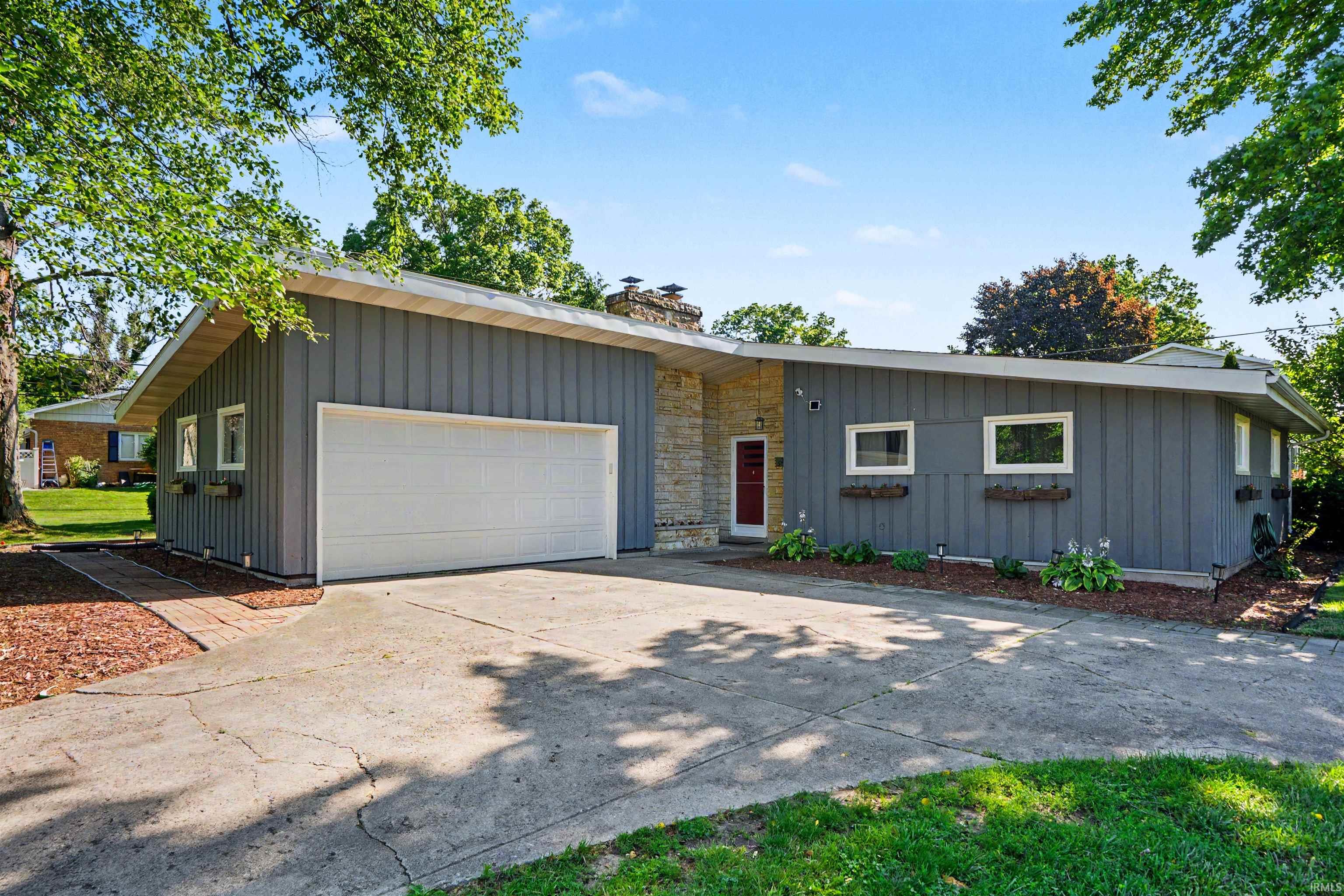 52846 Swanson Drive South Bend IN 46635