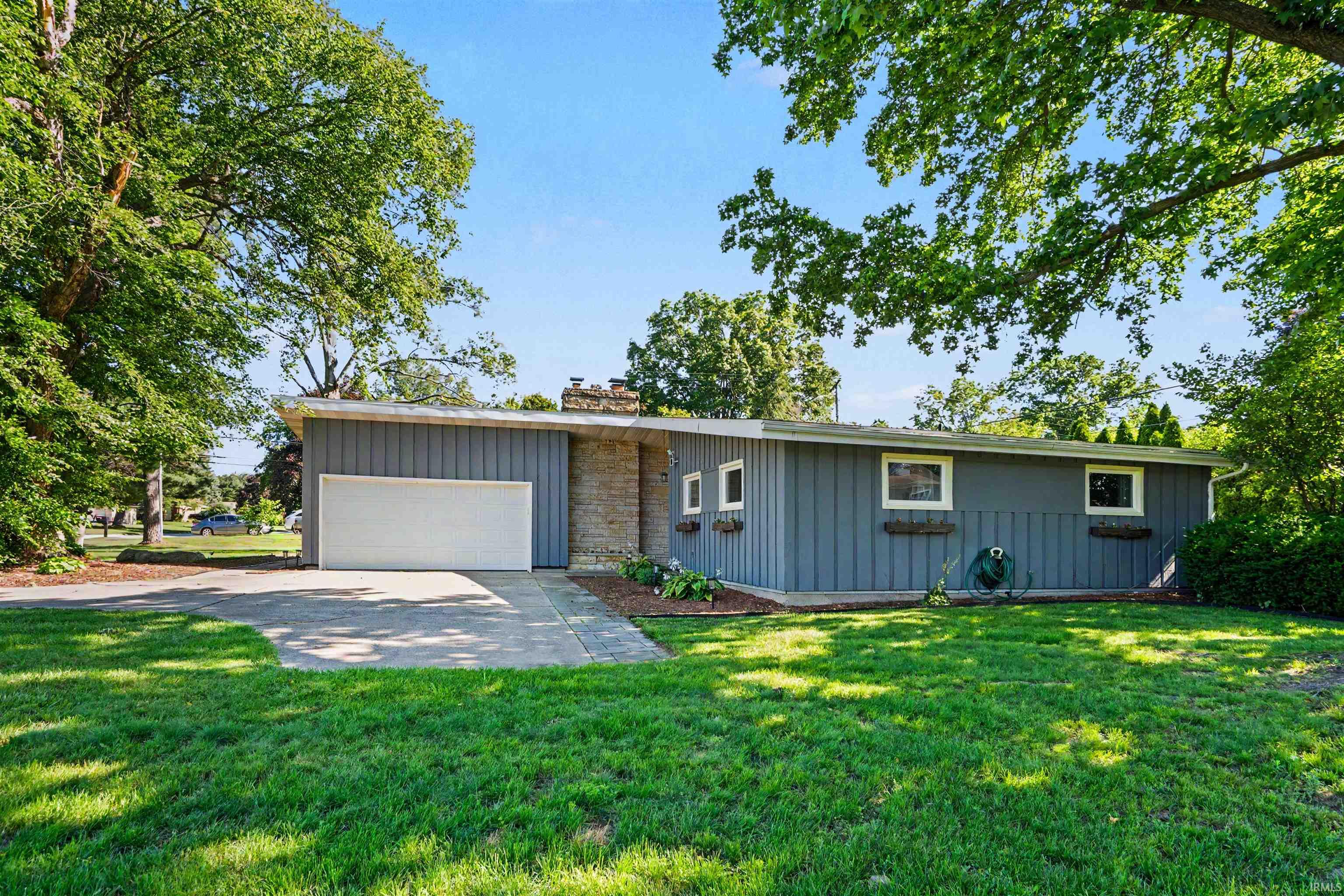 52846 Swanson Drive South Bend IN 46635