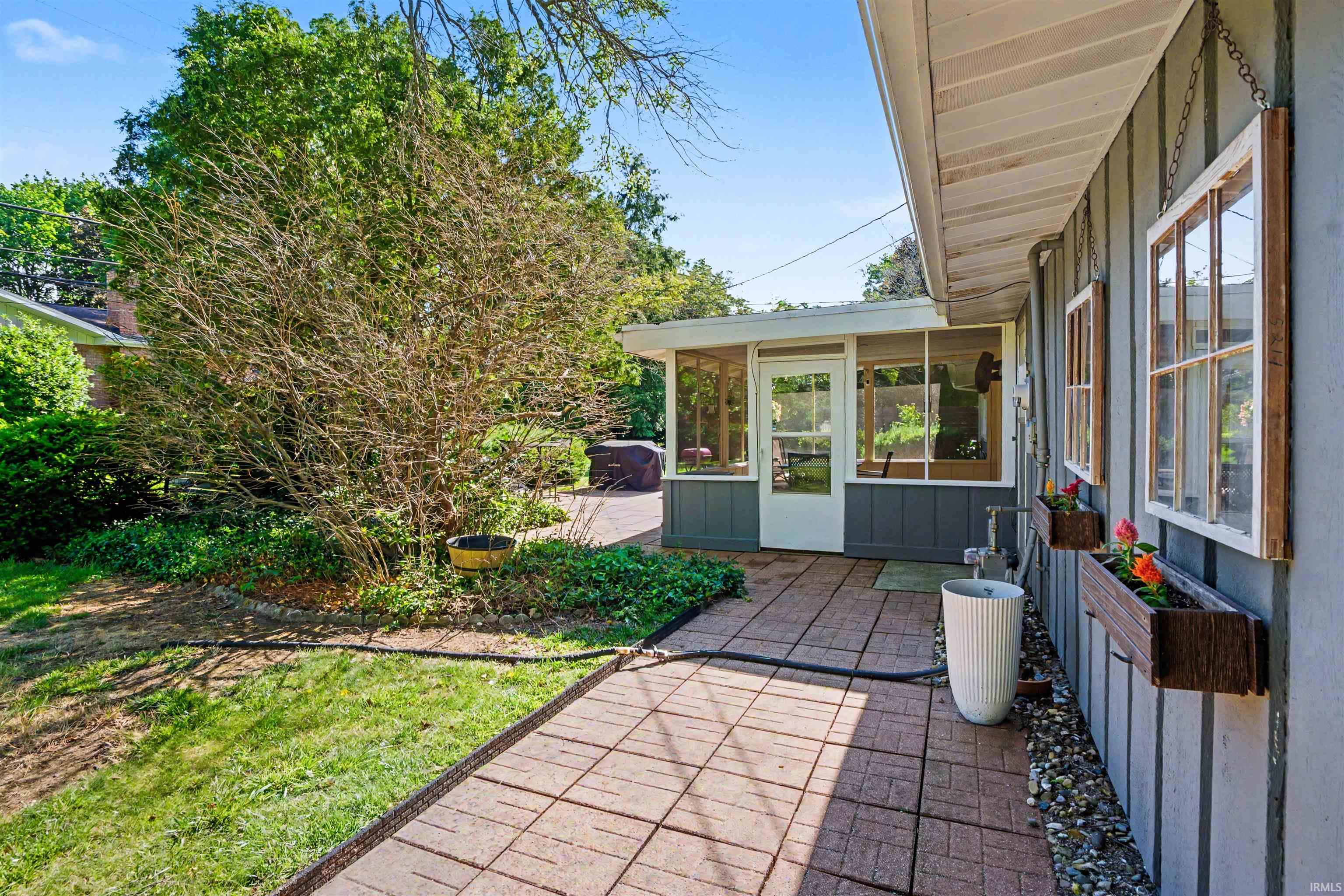 52846 Swanson Drive South Bend IN 46635