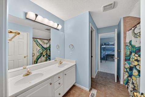 14296 Parkridge Drive Granger IN 46530