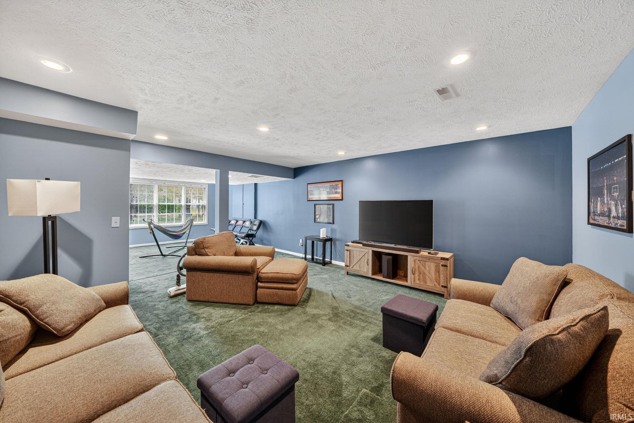 14296 Parkridge Drive Granger IN 46530