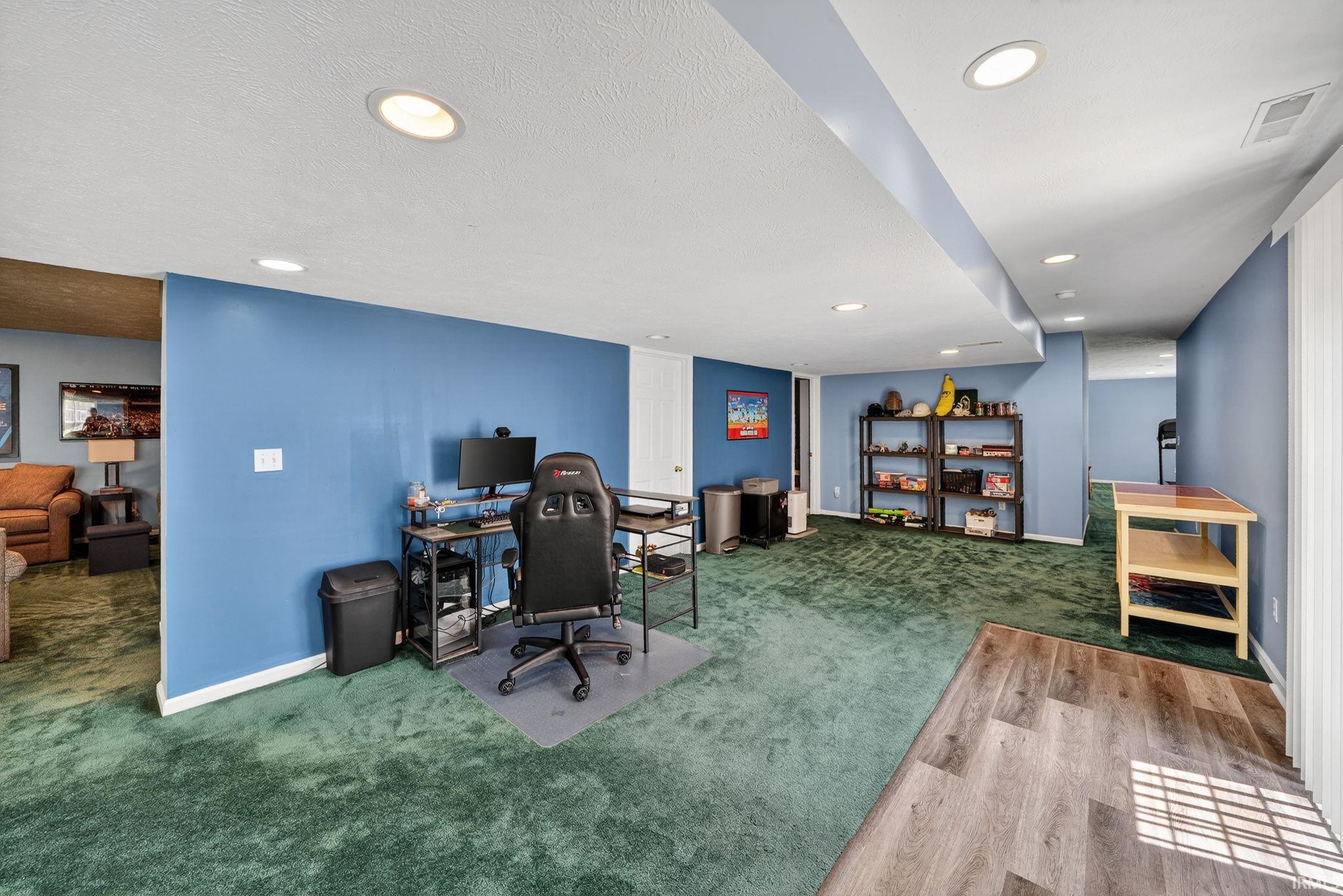 14296 Parkridge Drive Granger IN 46530