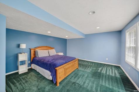 14296 Parkridge Drive Granger IN 46530