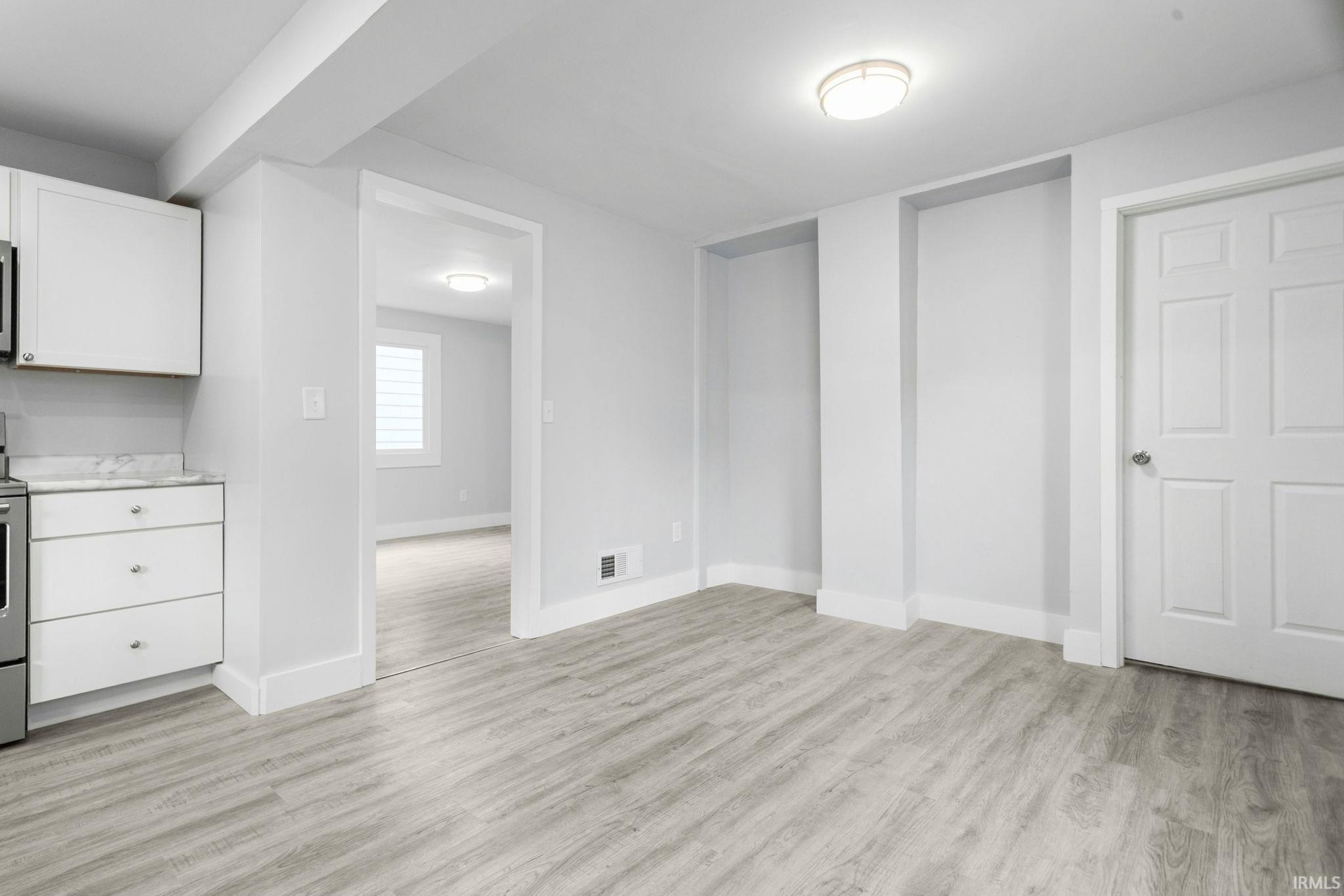 1046 Lawndale Avenue South Bend IN 46628
