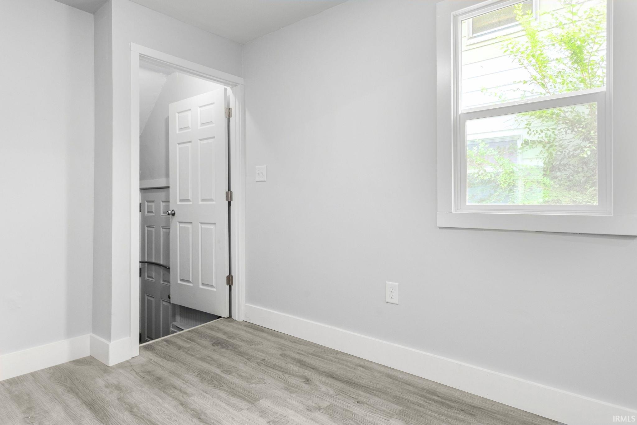 1046 Lawndale Avenue South Bend IN 46628