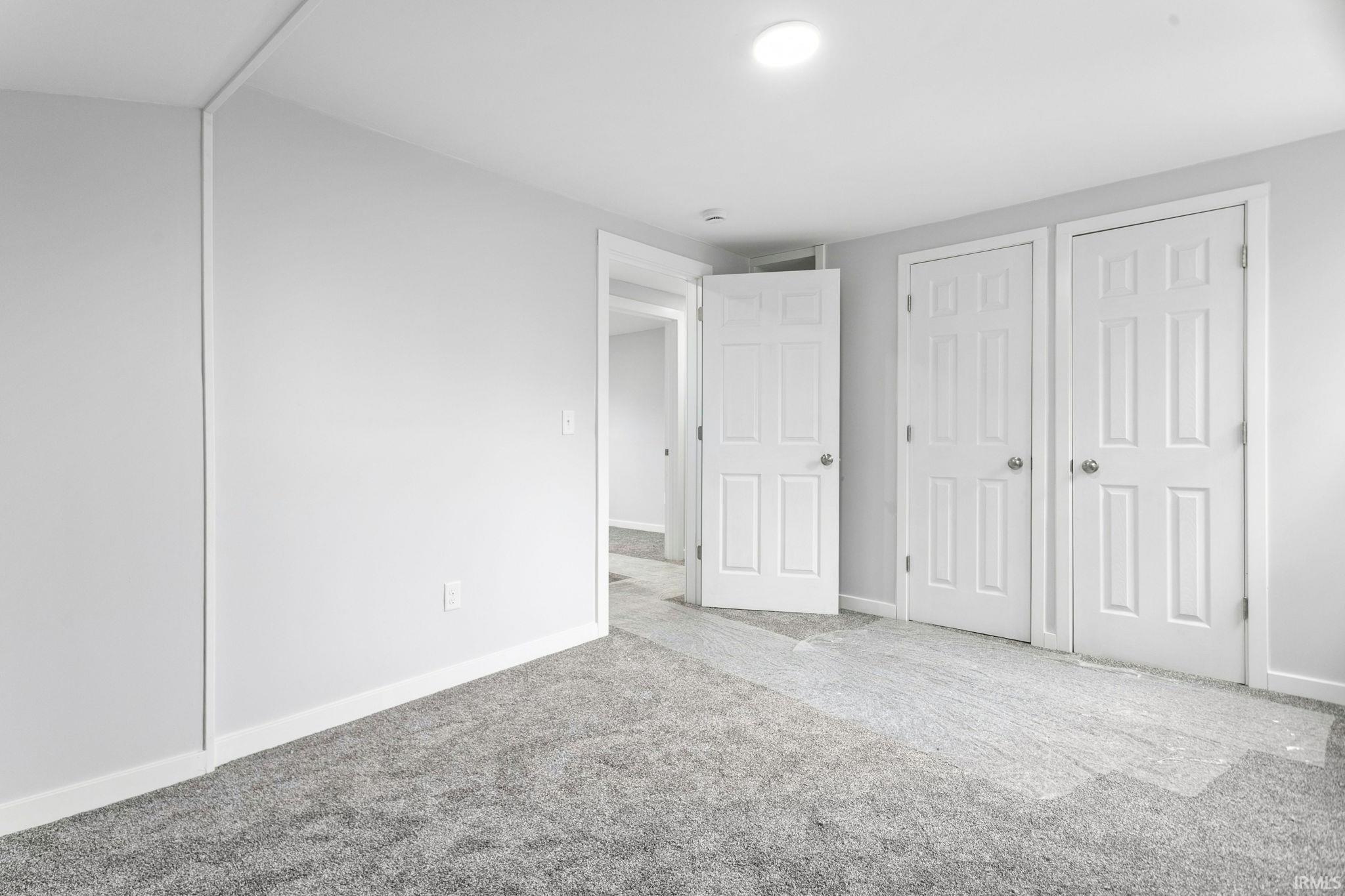 1046 Lawndale Avenue South Bend IN 46628