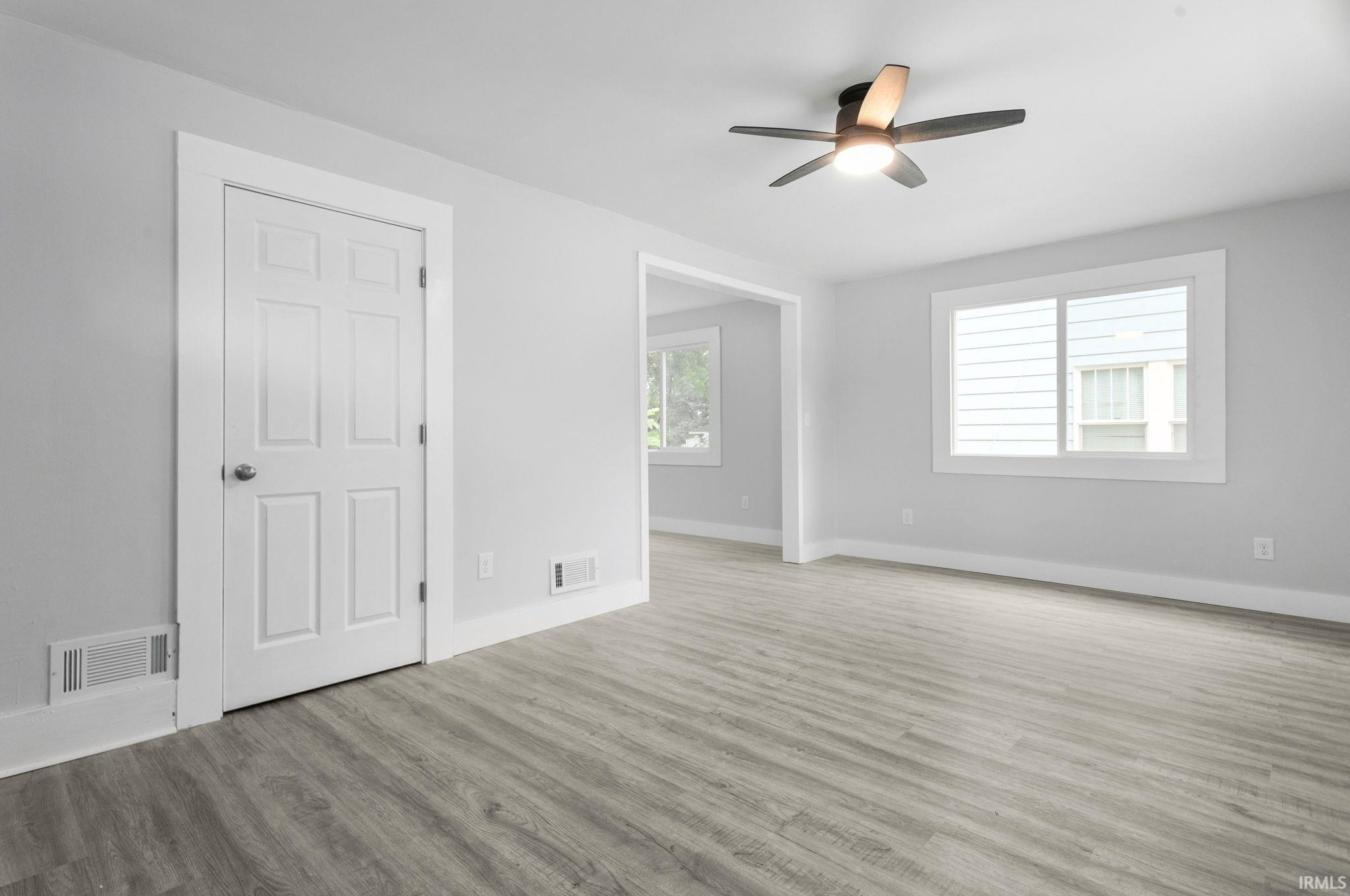 1046 Lawndale Avenue South Bend IN 46628