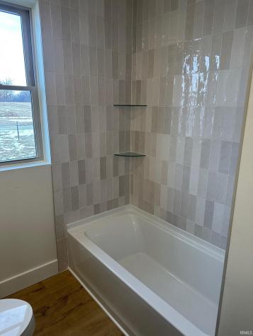 6514 Fort Wayne Road Rochester IN 46975