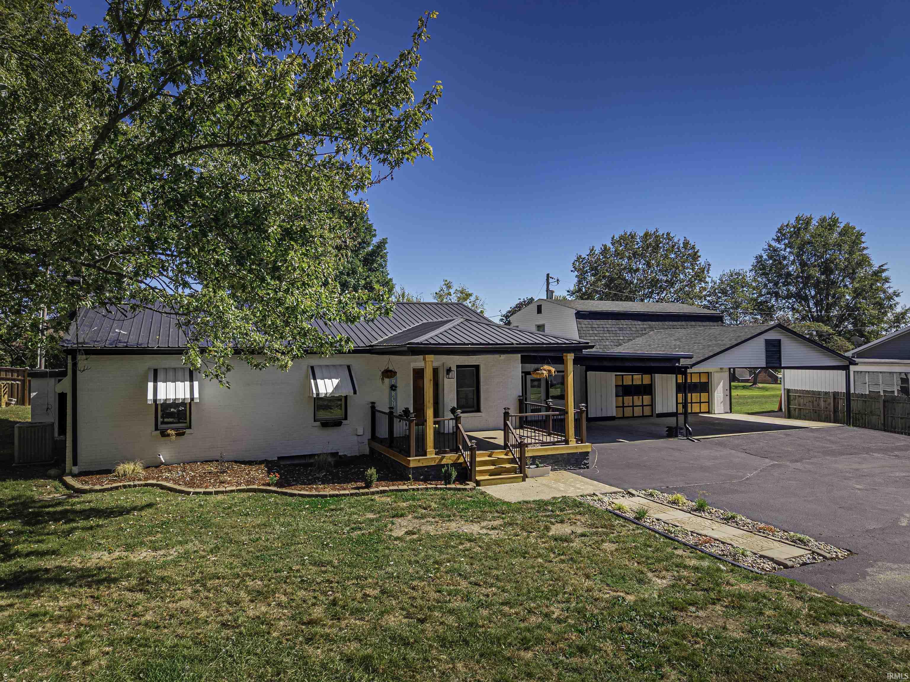 8627 New Harmony Road Evansville IN 47720