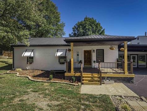 8627 New Harmony Road Evansville IN 47720