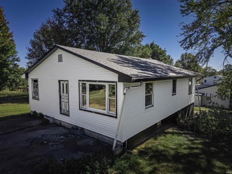 8627 New Harmony Road Evansville IN 47720