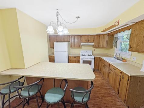 2003 F Street Bedford IN 47421