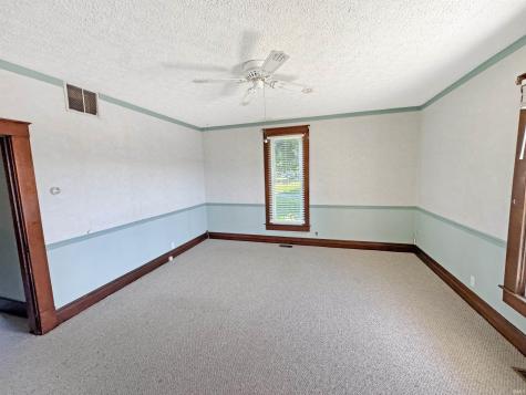 2003 F Street Bedford IN 47421