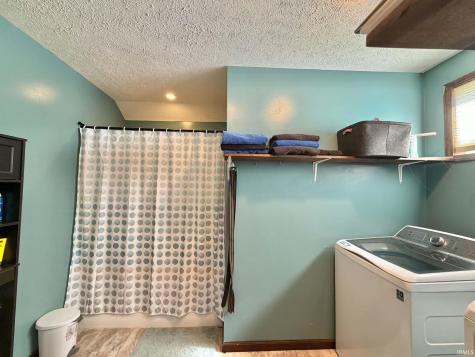 226 E South Street Yeoman IN 47997
