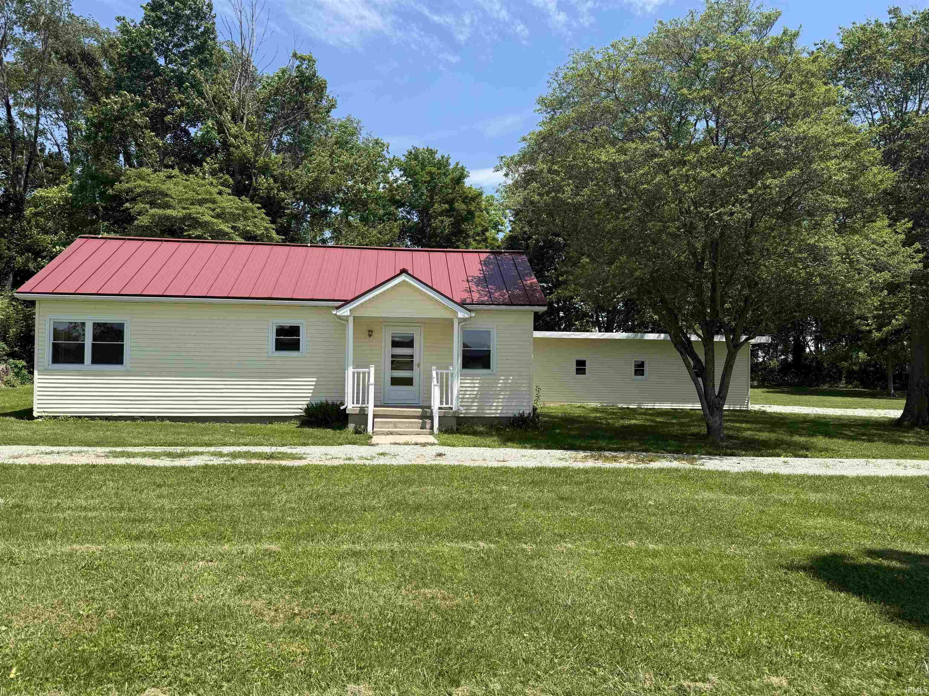 2972 N County Road 450 W Connersville IN 47331