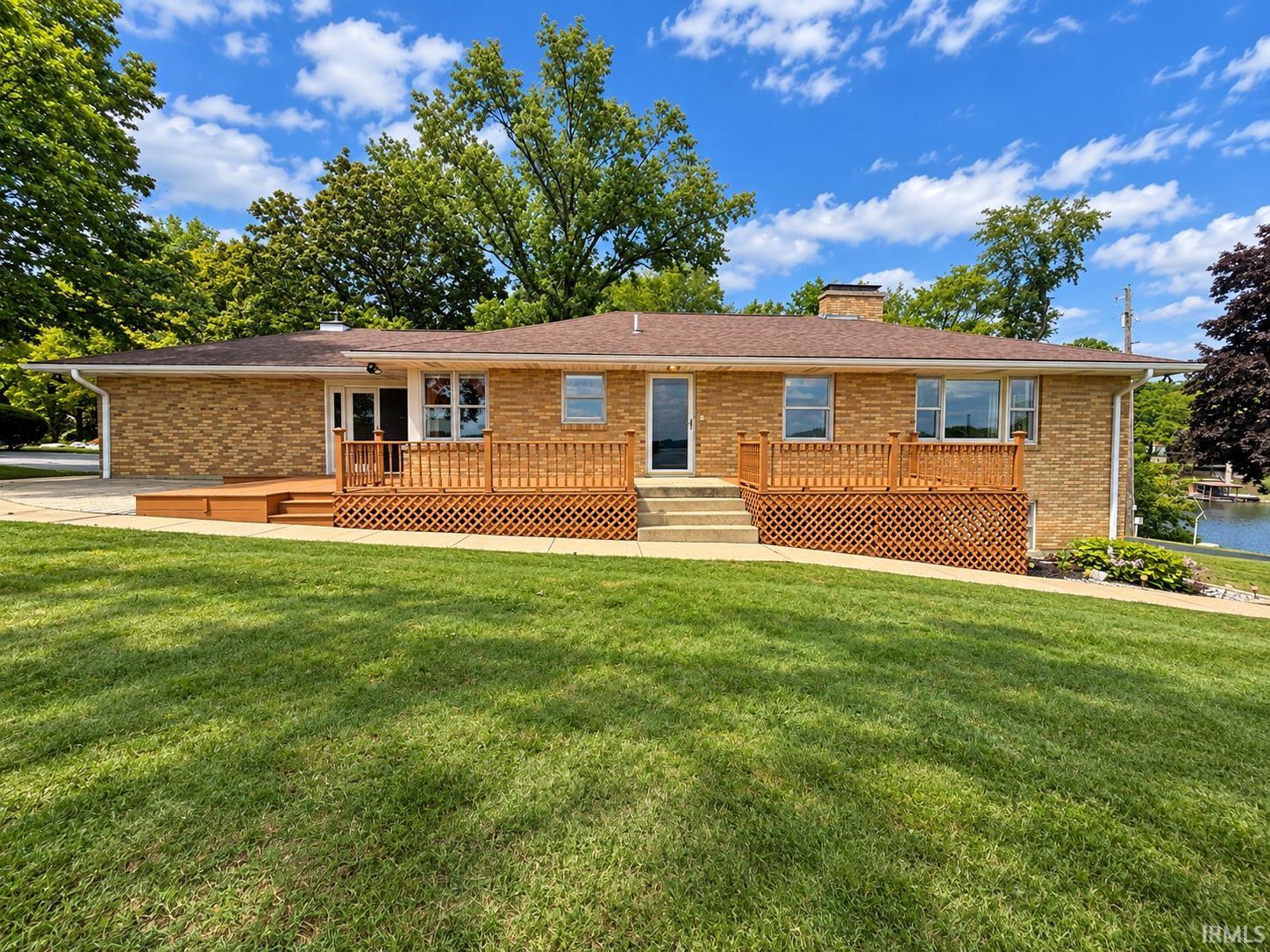 4024 N West Shafer Drive Monticello IN 47960
