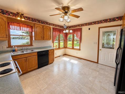 4024 N West Shafer Drive Monticello IN 47960