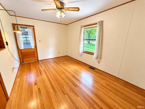 4024 N West Shafer Drive Monticello IN 47960