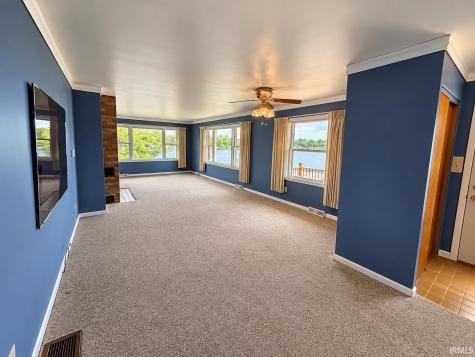 4024 N West Shafer Drive Monticello IN 47960
