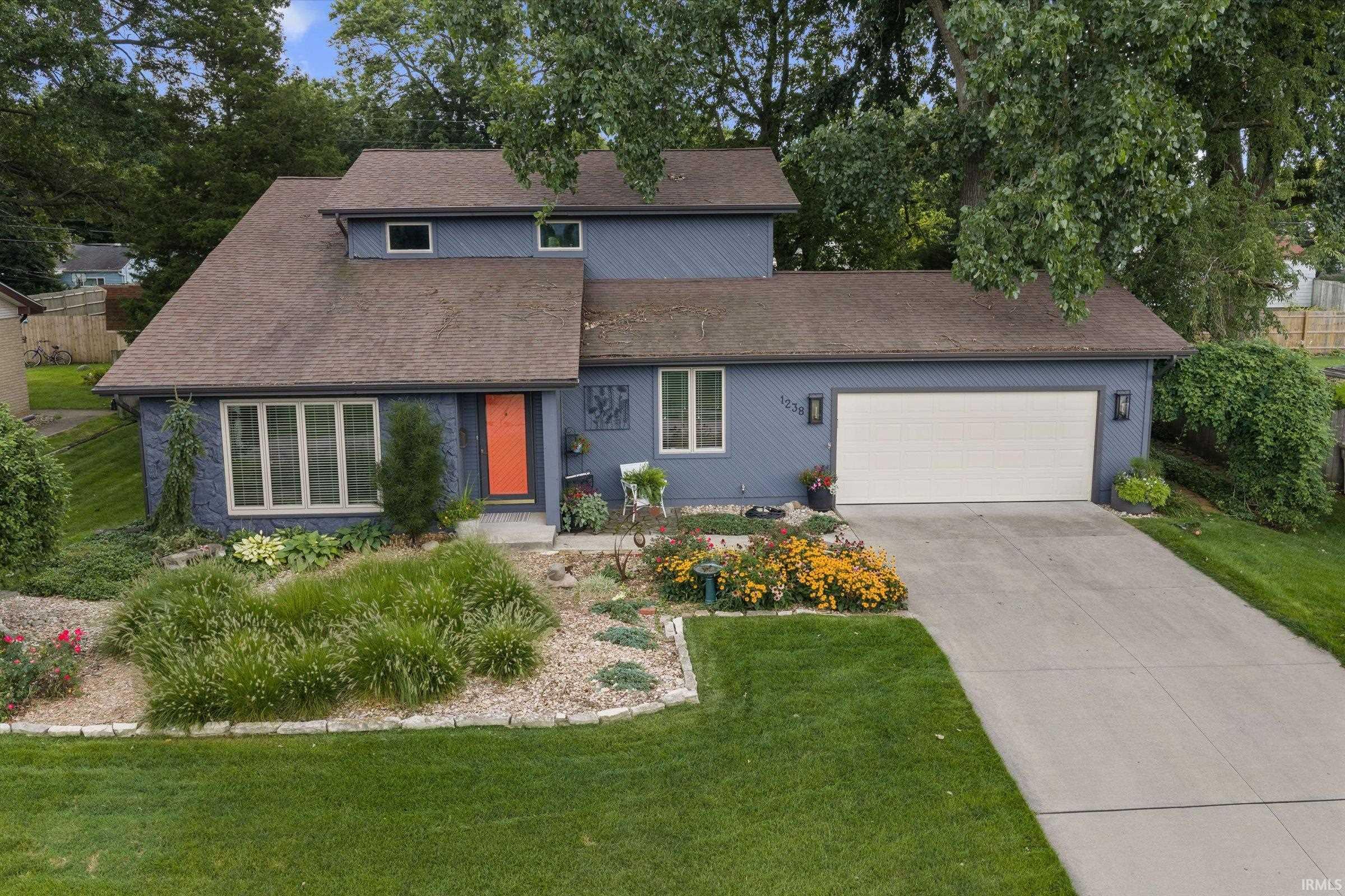 1238 Echo Drive South Bend IN 46614