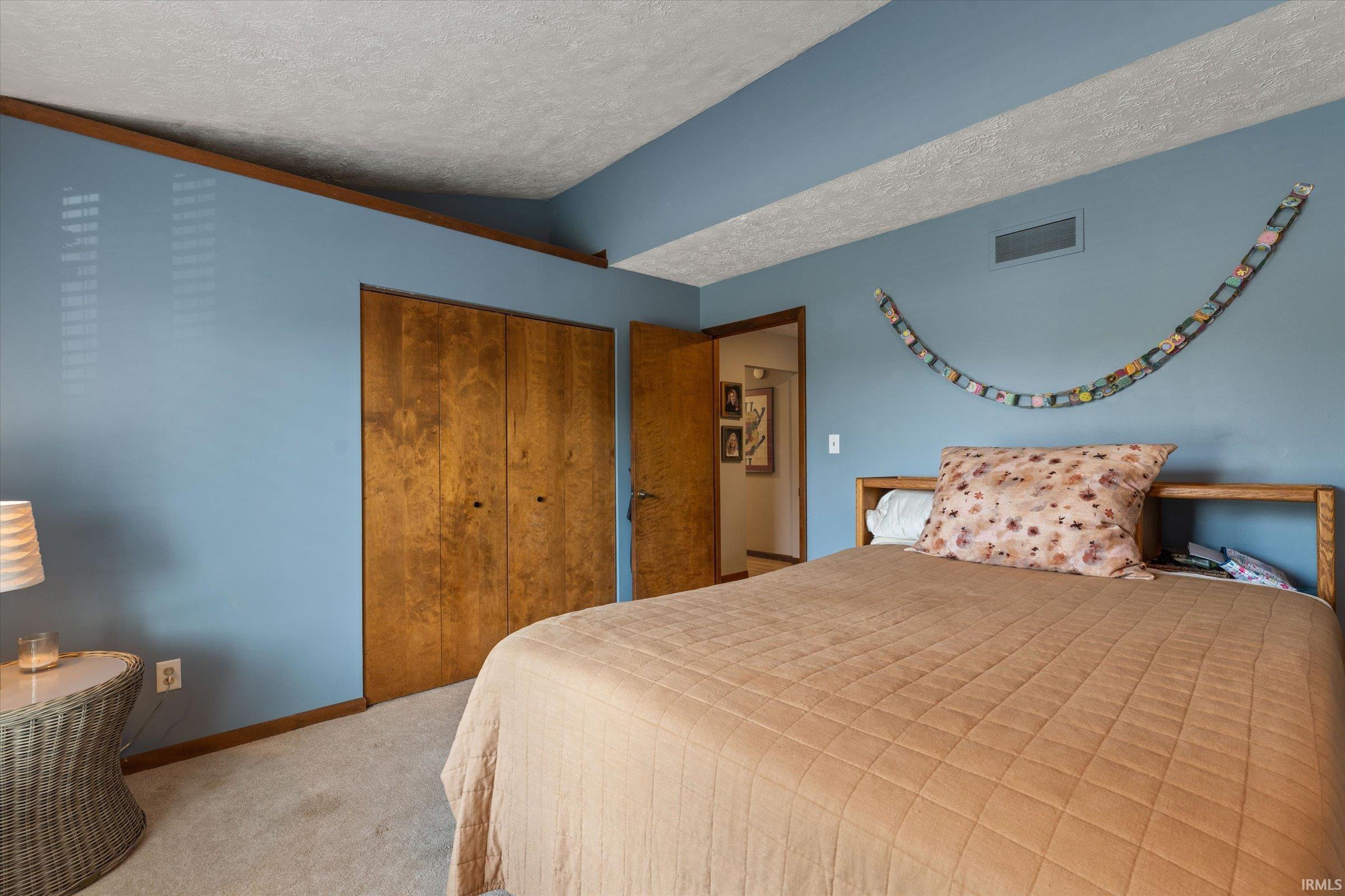 1238 Echo Drive South Bend IN 46614