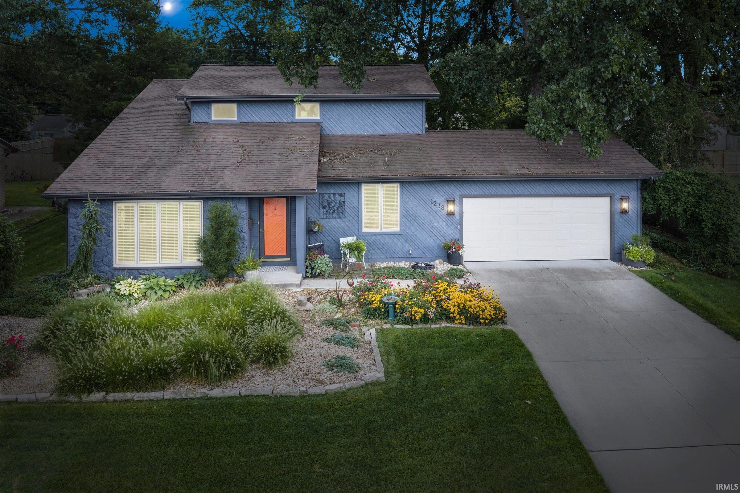 1238 Echo Drive South Bend IN 46614