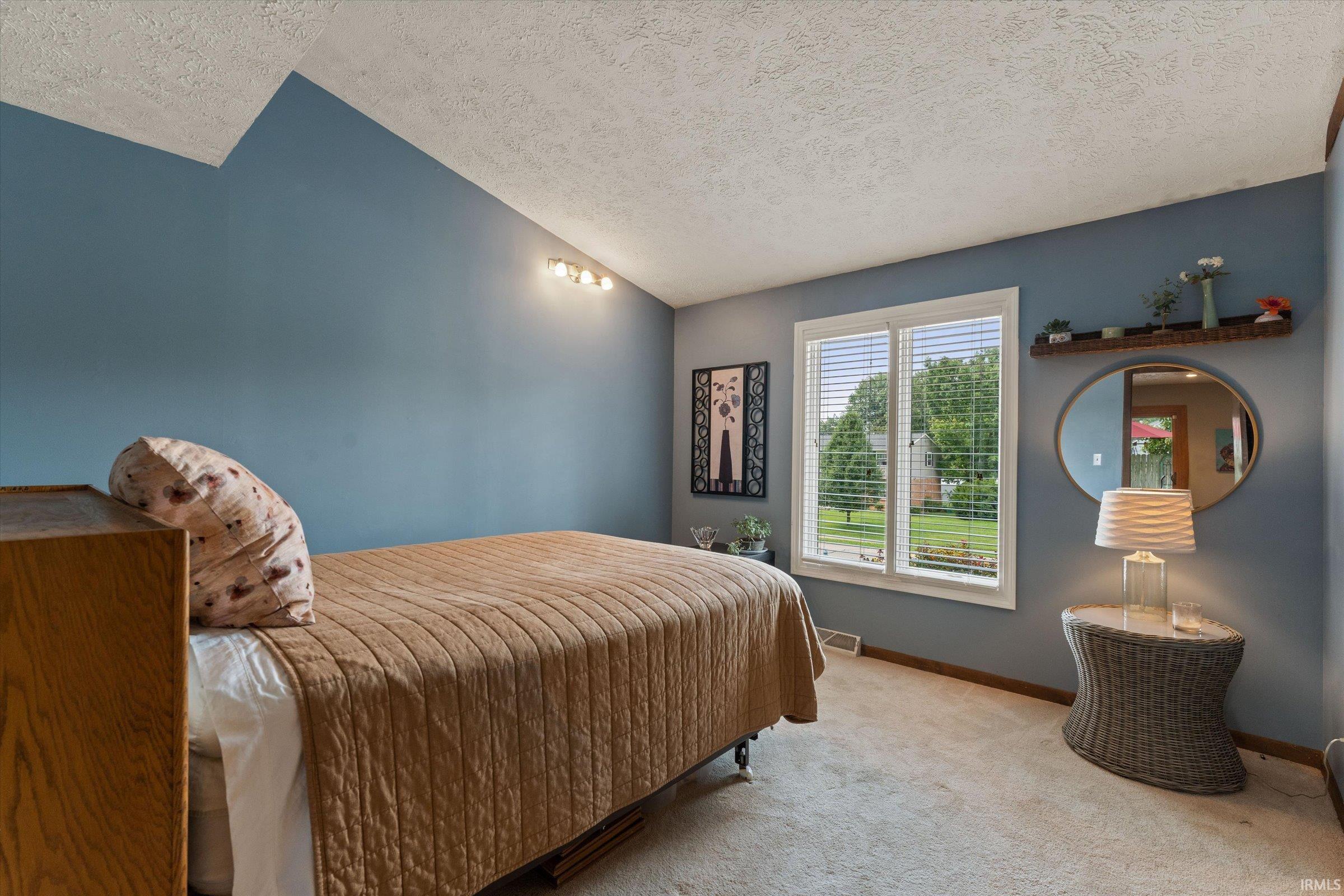 1238 Echo Drive South Bend IN 46614