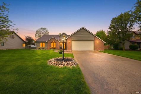 9220 White Shell Drive Fort Wayne IN 46804