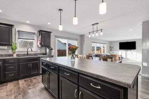 13255 Silk Tree Trail Fort Wayne IN 46814