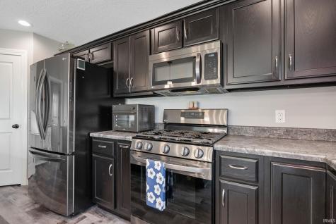 13255 Silk Tree Trail Fort Wayne IN 46814