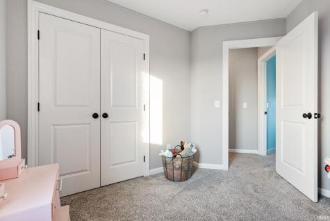 13255 Silk Tree Trail Fort Wayne IN 46814