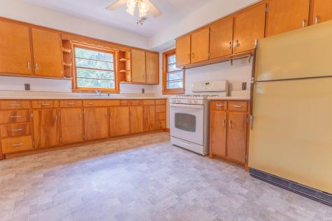103 N Foster Avenue Albany IN 47320