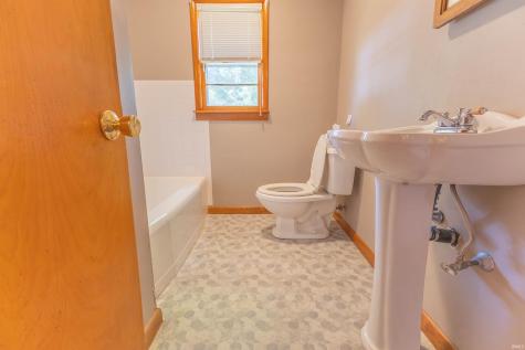 103 N Foster Avenue Albany IN 47320