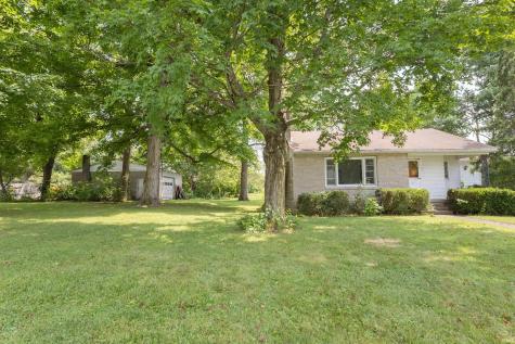 103 N Foster Avenue Albany IN 47320