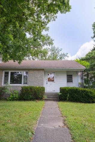103 N Foster Avenue Albany IN 47320