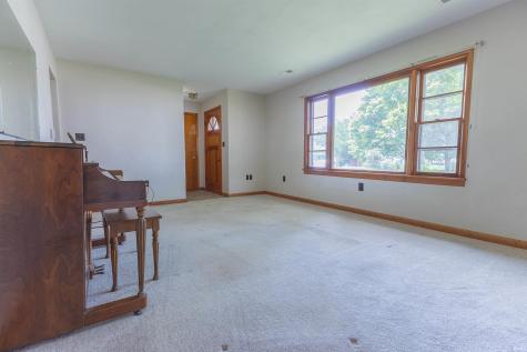 103 N Foster Avenue Albany IN 47320