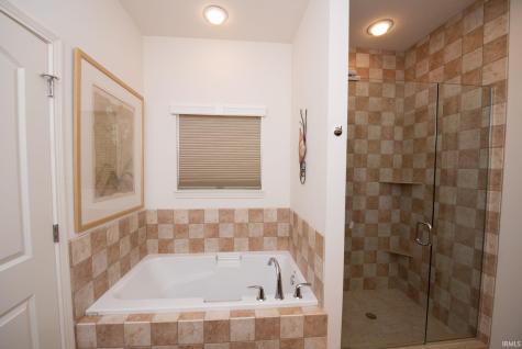 175 Aqueduct Circle West Lafayette IN 47906