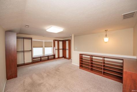 175 Aqueduct Circle West Lafayette IN 47906