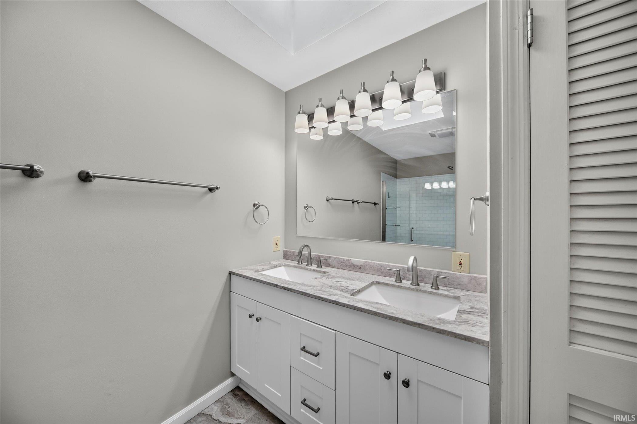 1705 Brookwood Drive Elkhart IN 46514