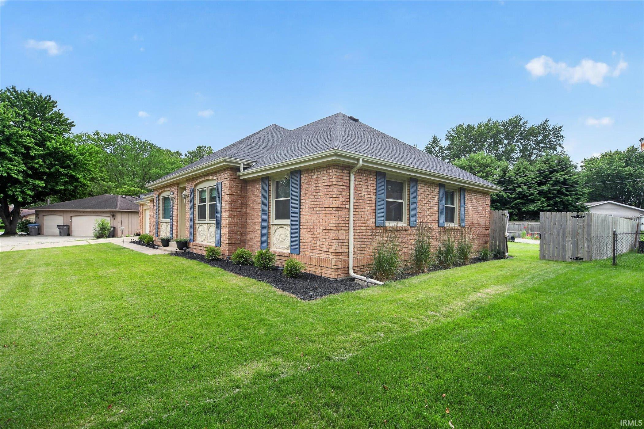 1705 Brookwood Drive Elkhart IN 46514