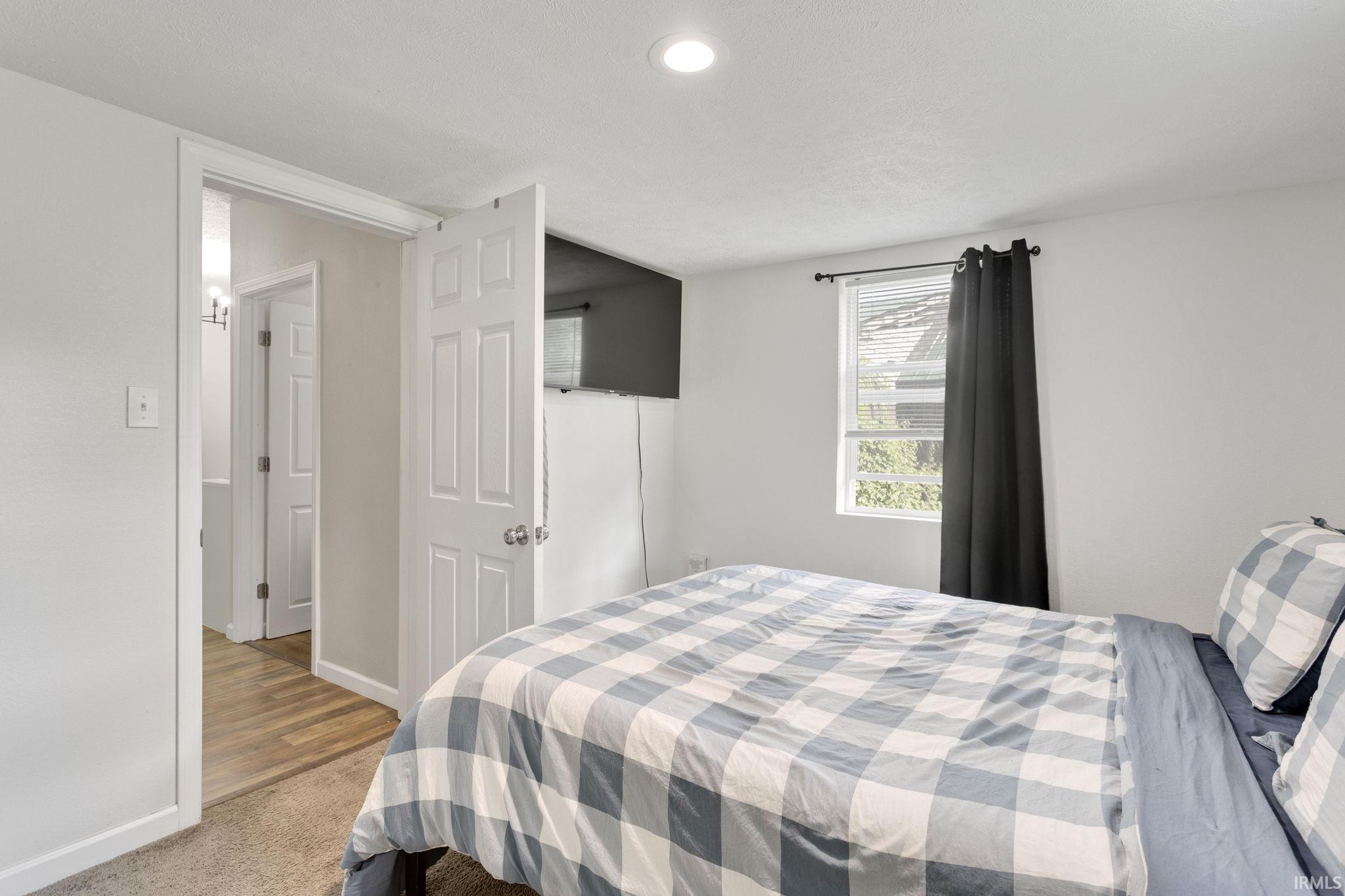 306 S Apple Road Osceola IN 46561