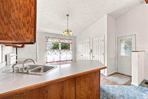 1310 Swan Street Huntington IN 46750