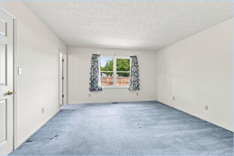 1310 Swan Street Huntington IN 46750