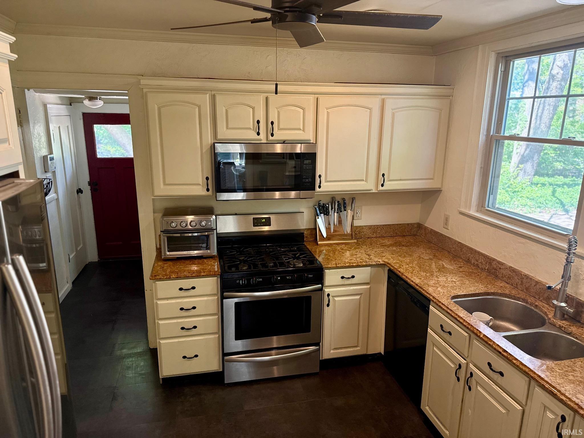 1842 Wilber Street South Bend IN 46628