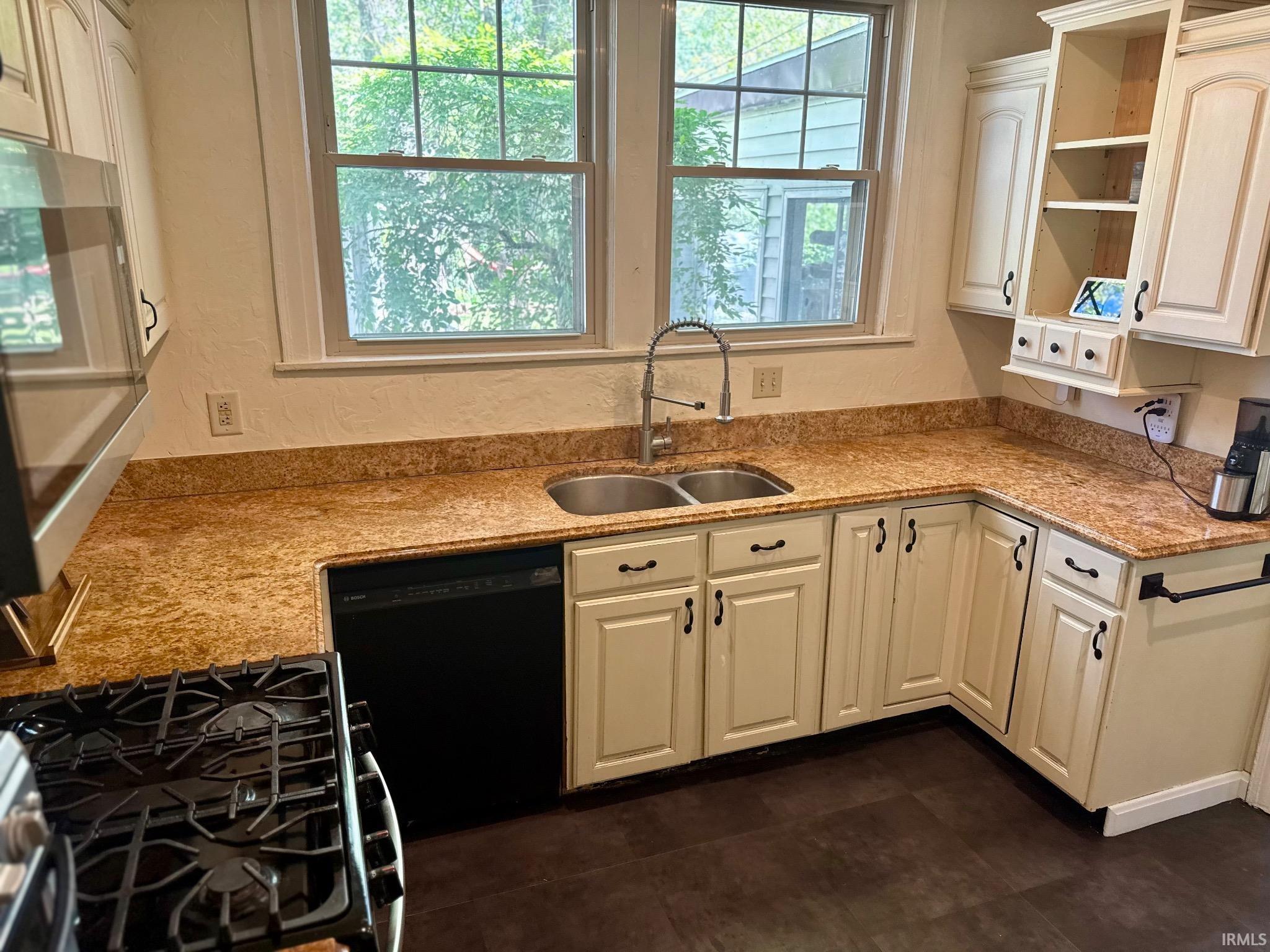 1842 Wilber Street South Bend IN 46628