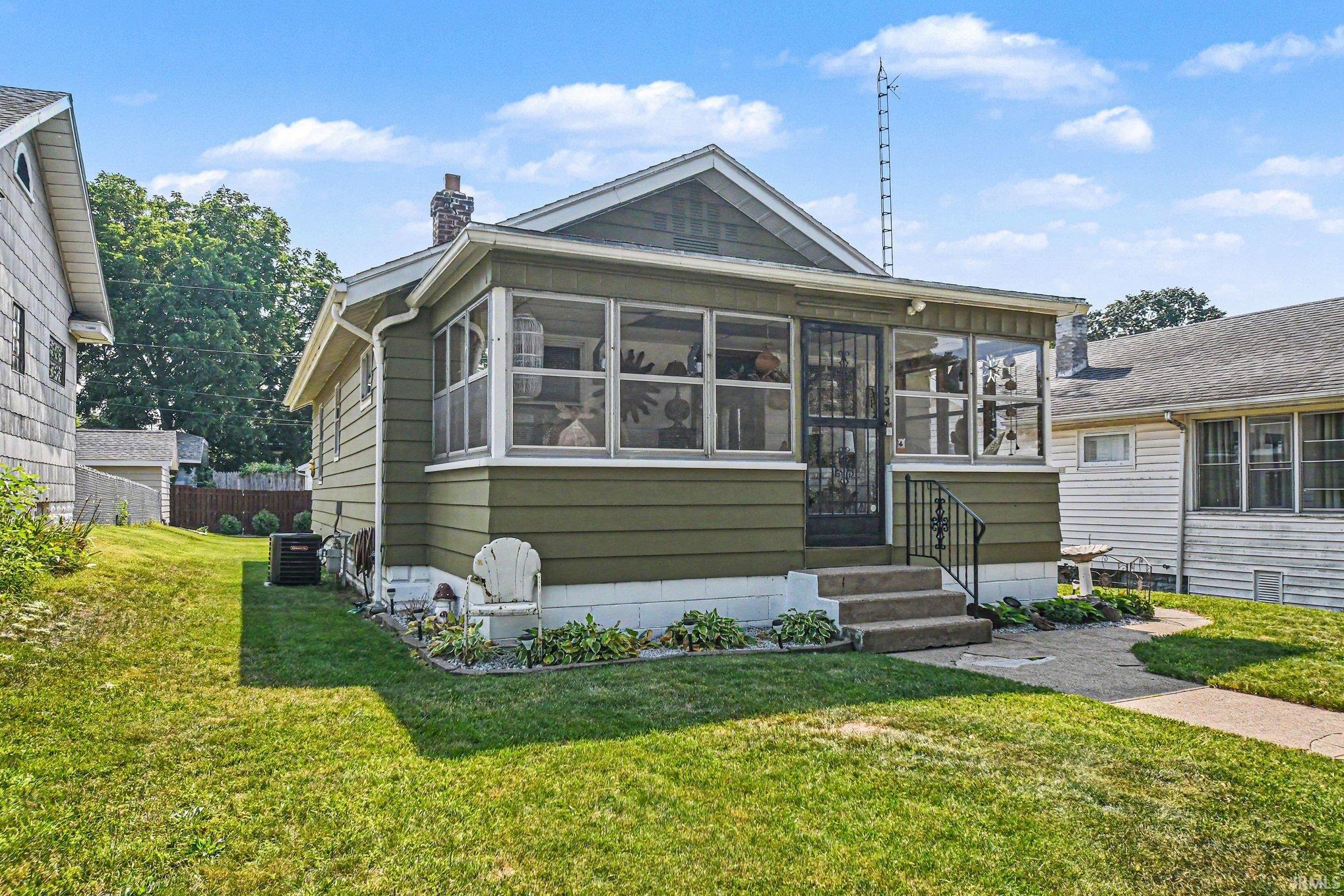 734 S 31st Street South Bend IN 46615