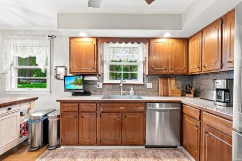 401 N Aspen Lane Muncie IN 47304