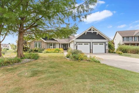 51215 Enchanted Oak Court South Bend IN 46628